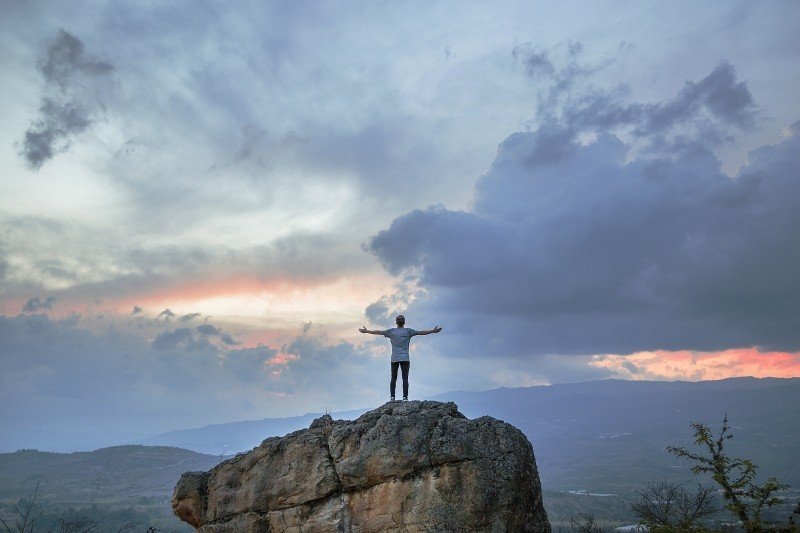 Jesus es mi Roca: Encuentra estabilidad en tu fe